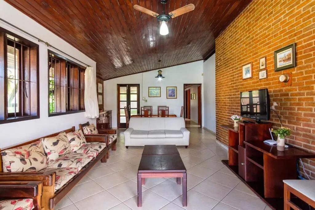 Bh4 - Bh4: Casa Com Piscina Ao Lado Da Grande *