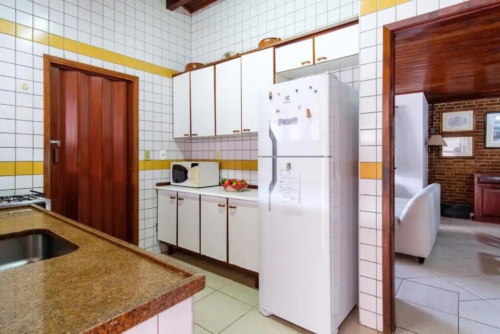 Pousada Bh4 - Bh4: Casa Com Piscina Ao Lado Da Grande *
