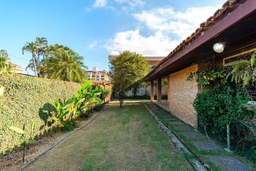 Bh4 - Bh4: Casa Com Piscina Ao Lado Da Grande Pousada *